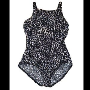 Miraclesuit Womens 12 One Piece Animal Print
